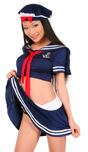 iStripper invite you to explore xxx pics with Pussykat showing amazing body